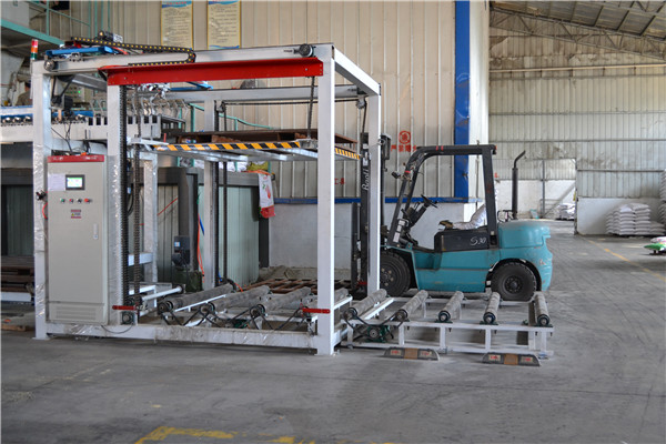 全自動(dòng)碼垛機(jī)